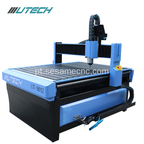 Router de madeira da máquina de trituração do CNC com a tabela do T-entalhe